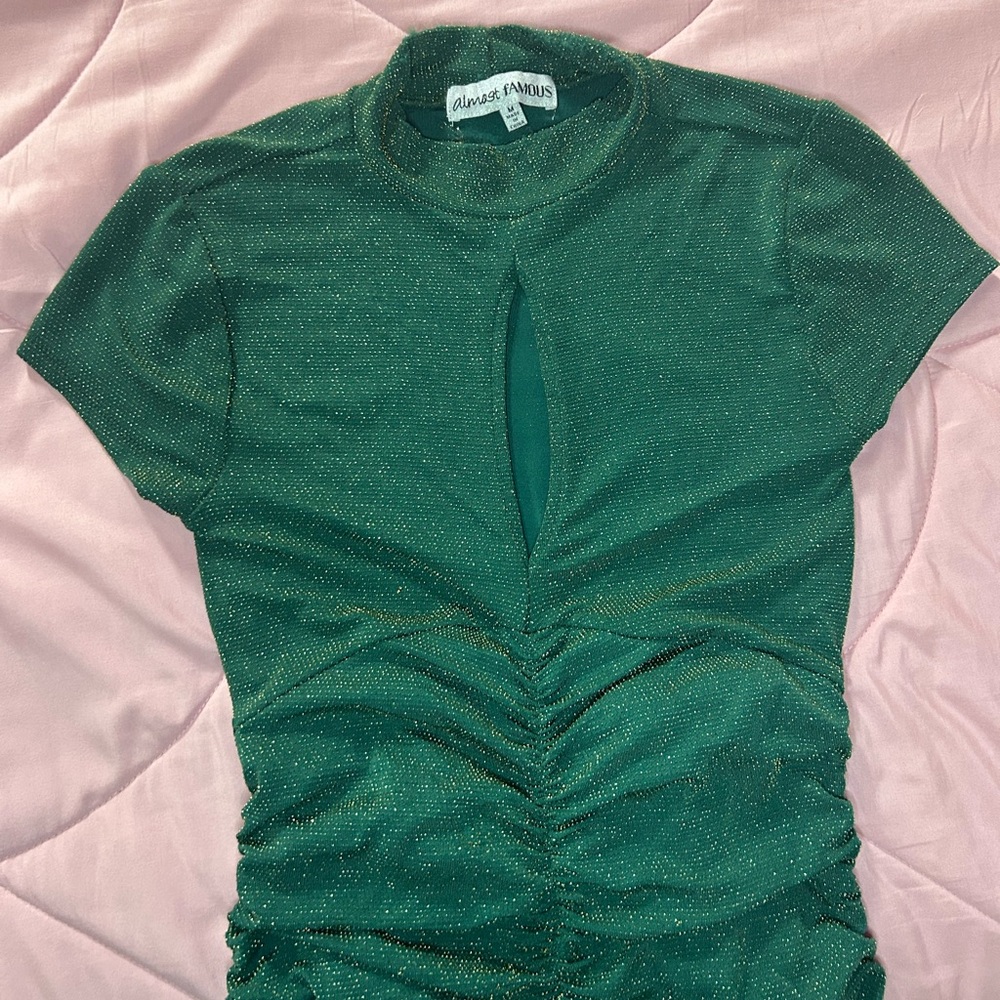 Green dress used